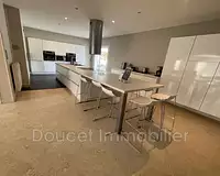 Maison, 350 m²