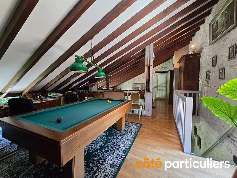 Maison, 219 m²