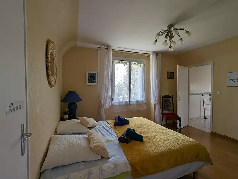 Maison, 166 m²