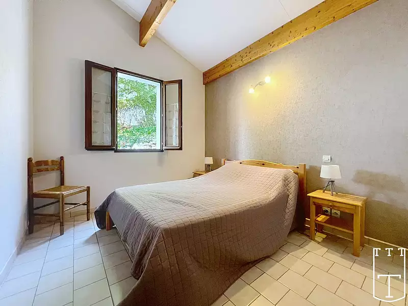 Maison, 640 m²