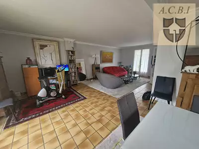 Maison, 180 m²