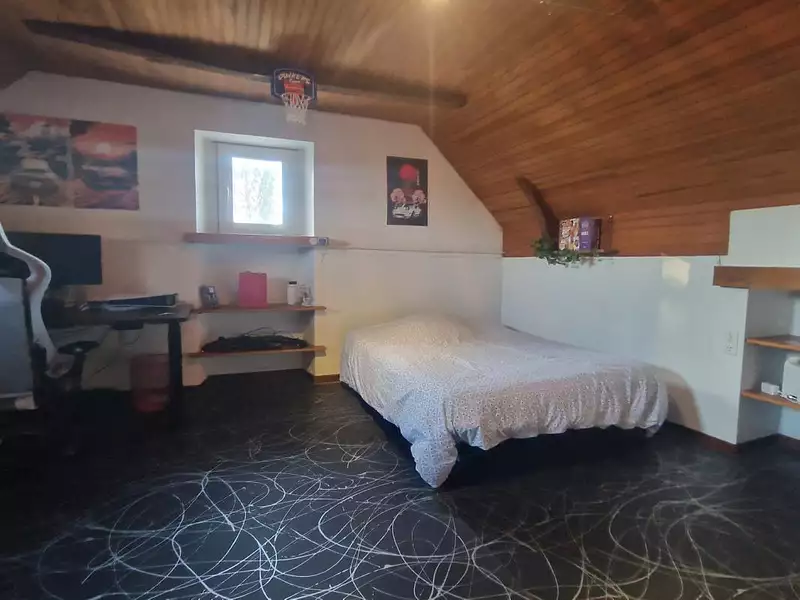 Maison, 141 m²