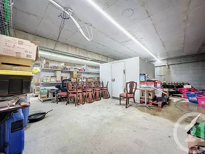 Divers, 281 m²
