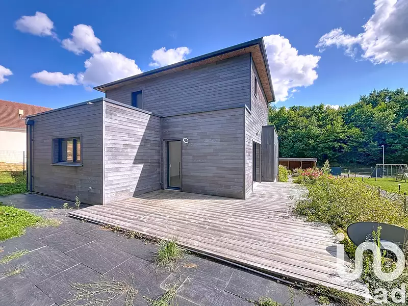Maison, 169 m²