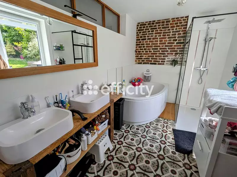 Maison, 150 m²