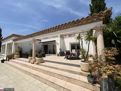 Maison, 214 m²