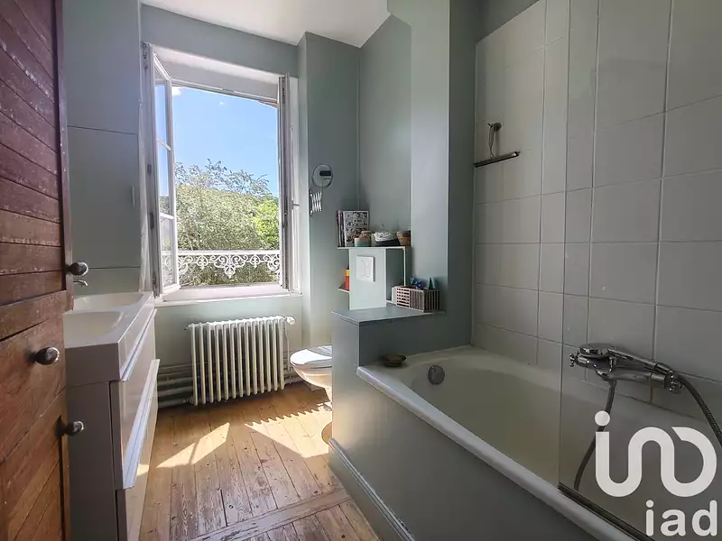 Maison, 185 m²