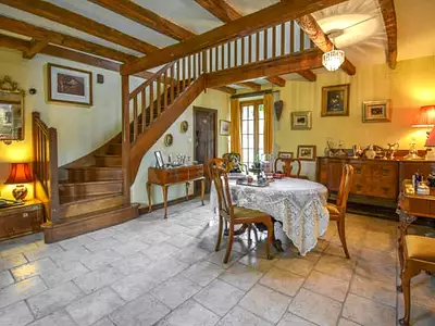 Maison, 473 m²