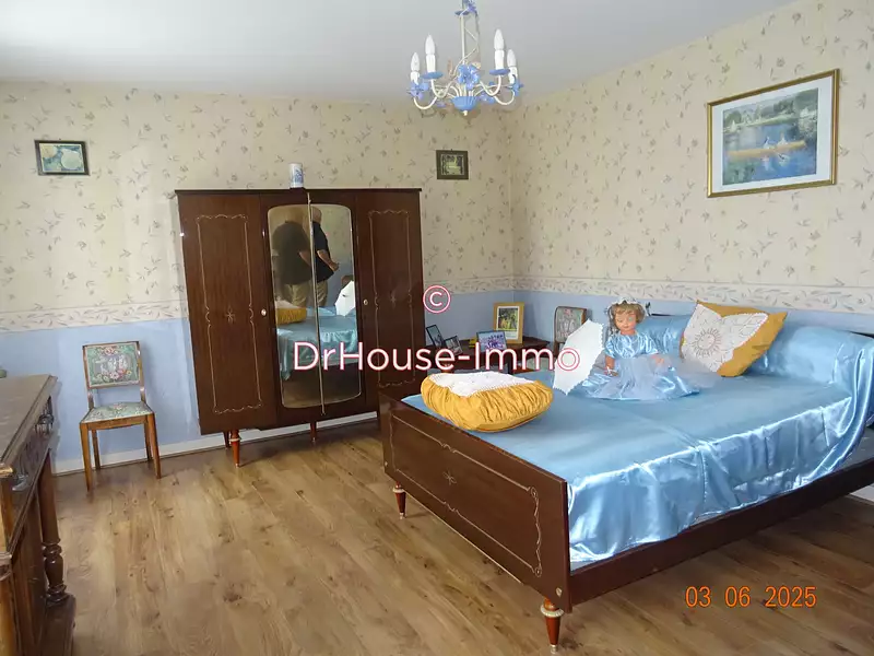 Maison, 210 m²