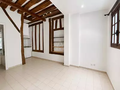 270 000 € 15 000 €/m² Appartement • 18 m² • 1 pièce • 1 chambre Paris 6ème (75006)