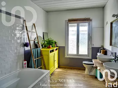 Maison, 163 m²