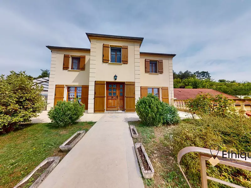 Maison, 154 m²
