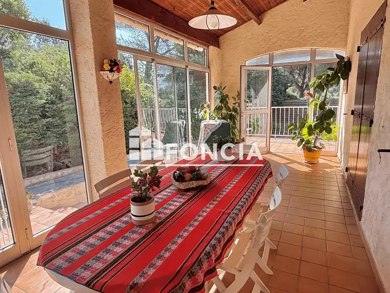 Maison, 326 m²