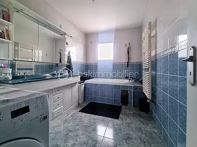 Immeuble, 350 m²