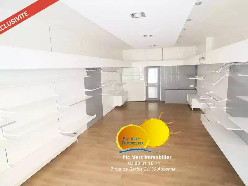 Immeuble, 128 m²