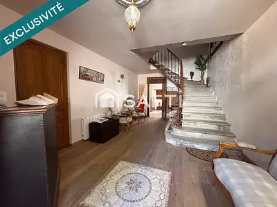 Maison, 210 m²