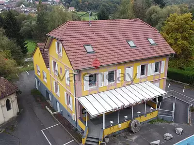 Immeuble, 381 m²