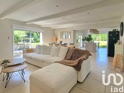 Maison, 195 m²