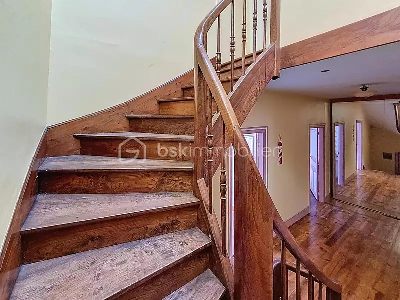 Maison, 167 m²