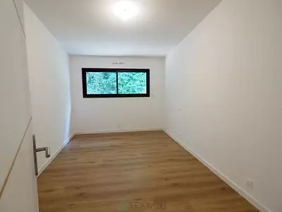 Maison, 220 m²