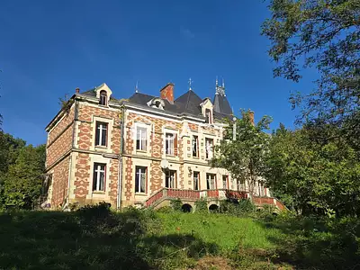 Maison, 670 m²