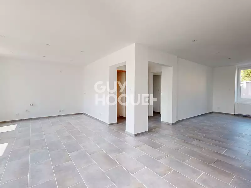 Maison, 165 m²