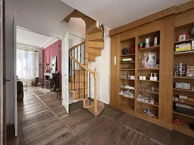Maison, 296 m²