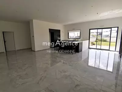 Maison, 125 m²