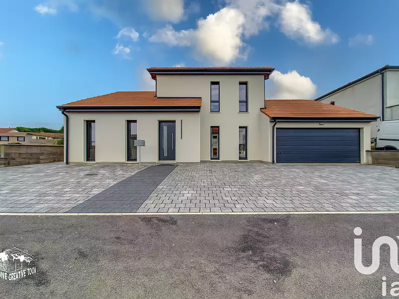 Maison, 148 m²