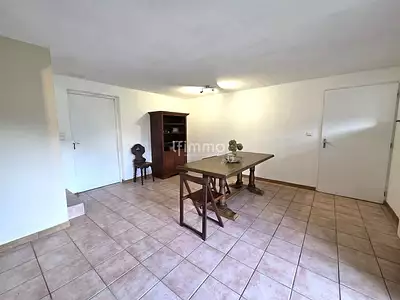 Maison, 338 m²