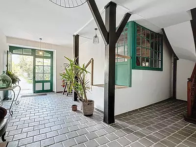 Maison, 750 m²