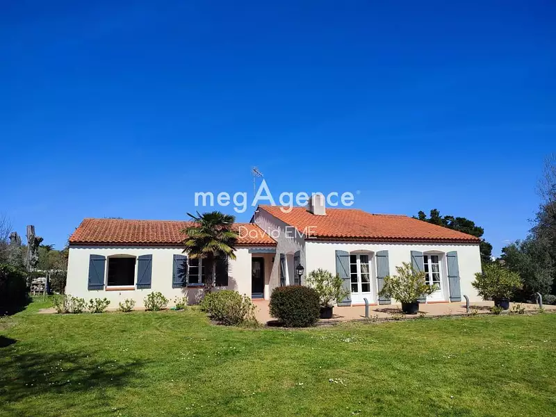 Maison, 167 m²