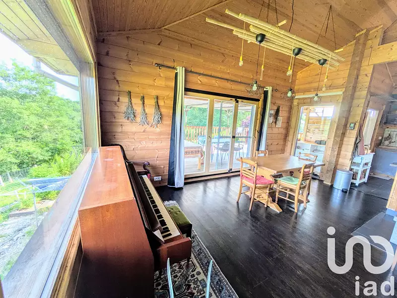 Maison, 270 m²