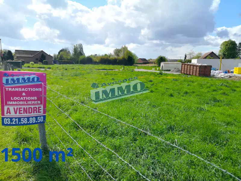 Terrain, 1 500 m²