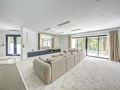 Maison, 603,58 m²