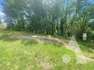 Terrain, 1 730 m²