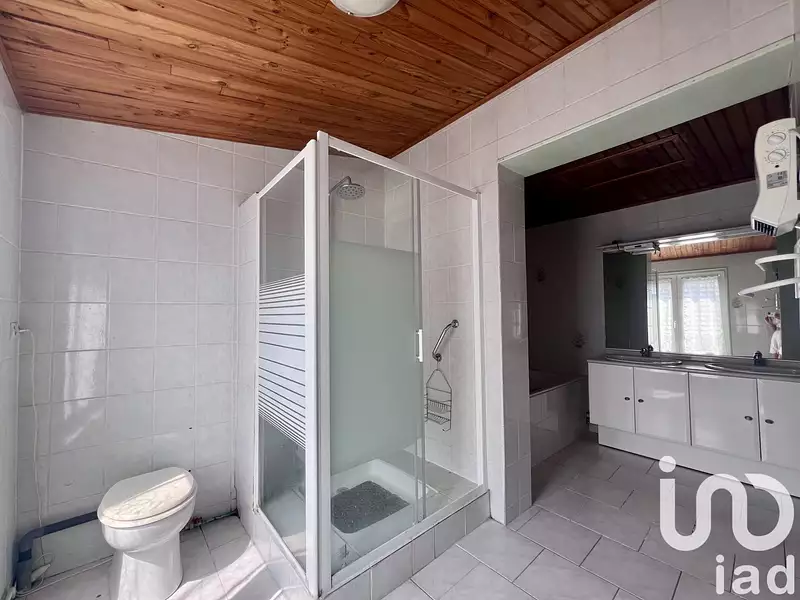 Maison, 213 m²