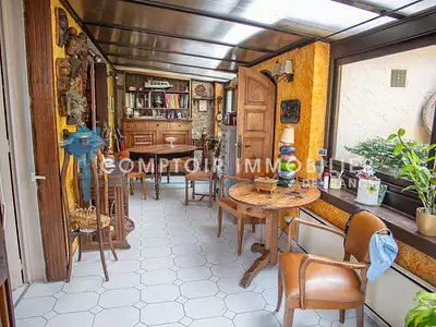 Maison, 180 m²