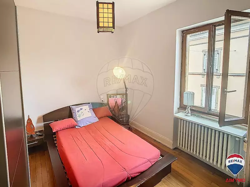 Maison, 240 m²
