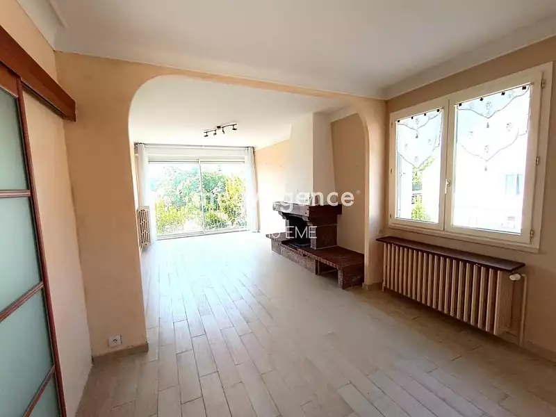 Maison, 151 m²