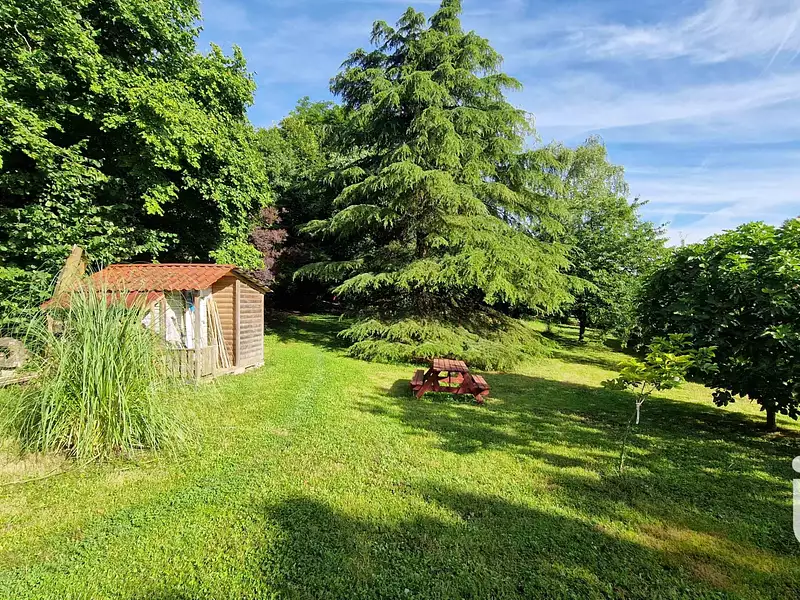 Maison, 330 m²
