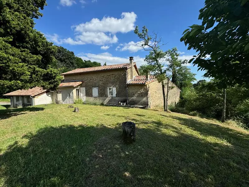 Maison, 174 m²