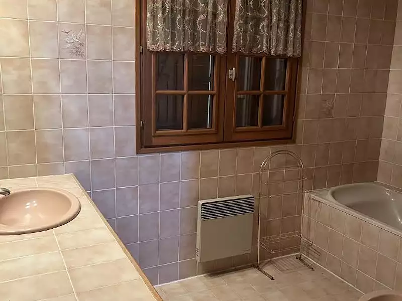 Maison, 246 m²