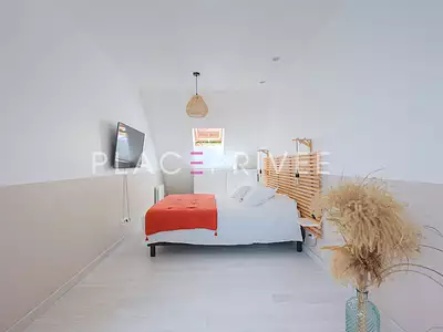 Maison, 180 m²