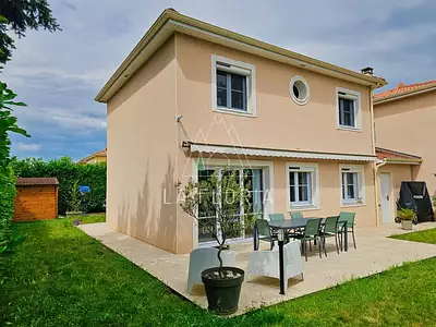 Maison, 98 m²