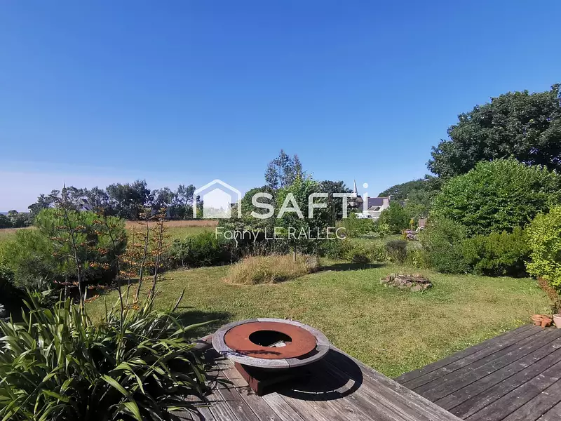 Immeuble, 180 m²