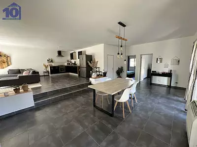 Maison, 120 m²