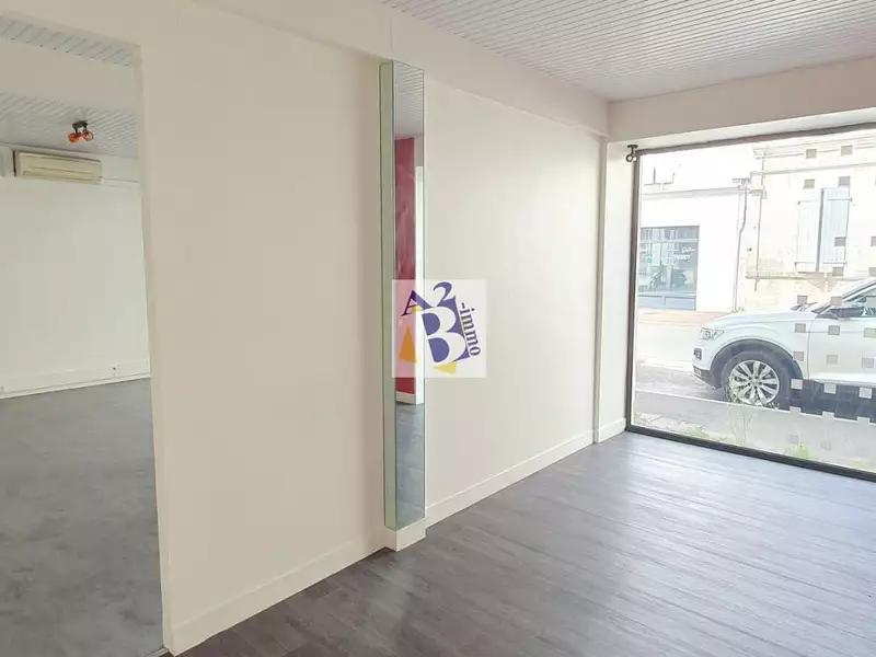 Immeuble, 113 m²
