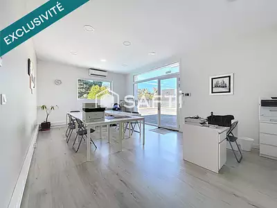 Maison, 256 m²