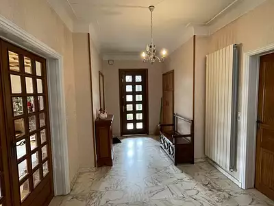 Maison, 185 m²